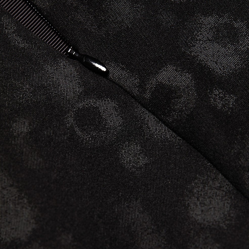 Rag & Bone Simone Leopard pant with zip pockets. Size 0 - Picture 5 of 8